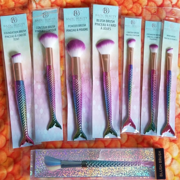 Bazic Beauty Other - 8 Piece Mermaid Makeup Brushes